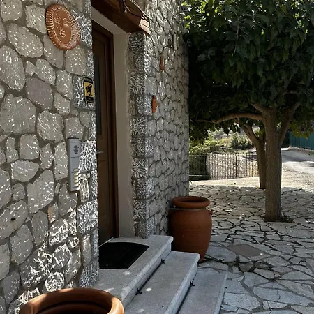 το πέτρινο Kyriaki
